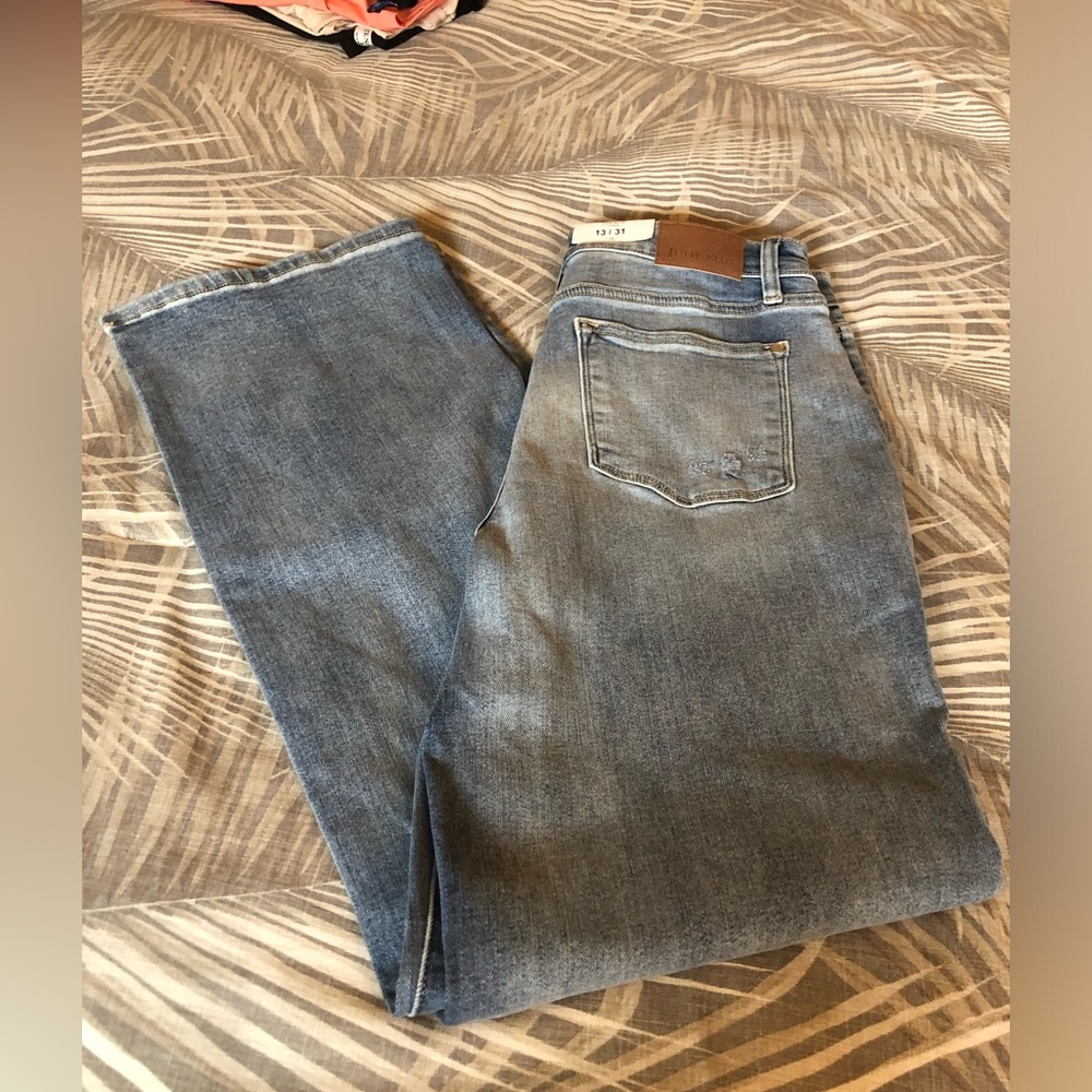 Judy Blue High Rise Jeans - Medium Blue